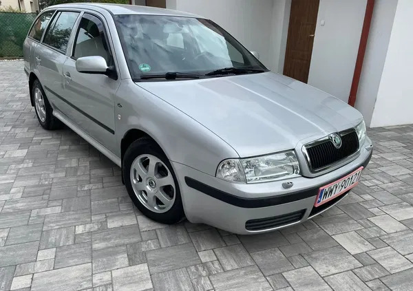 samochody osobowe Skoda Octavia cena 8300 przebieg: 203000, rok produkcji 2002 z Wyszków